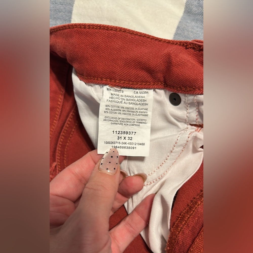 Wrangler women’s Rust Bootcut Jeans - Picture 7 of 8